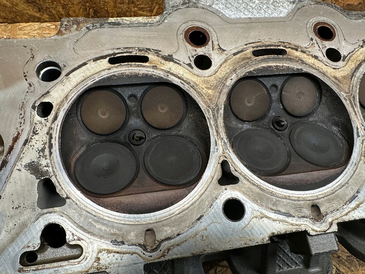 фото №10, Головка двигателя валы chrysler jeep dodge 3.6