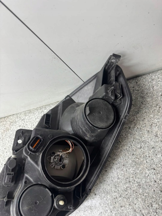 фото №12, Фара фара правое перед nissan interstar nv400 26010 bz50a 2010 - 2023