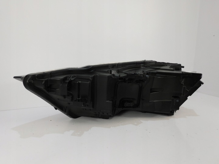 фото №13, Audi a8 d5 4n фара права matrix 4n0941784 зчеплення