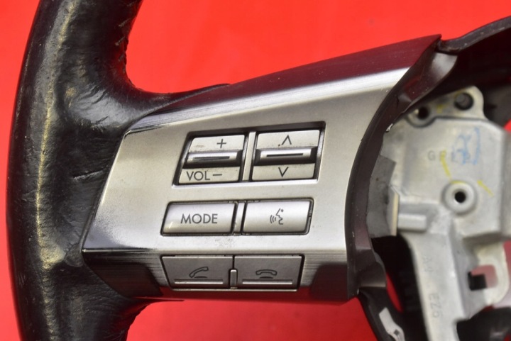 фото №8, Руль кожаный многофункциональная gs120-03720 subaru legacy 5 v 09-13