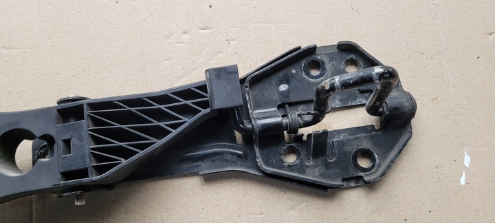 фото №3, S7 4g a7 засув замок капота перед 4g8823480b