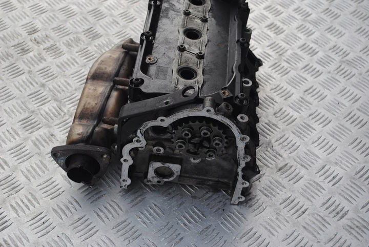 фото №5, Головка левая валы 0593ag audi a6 c6 2.7 tdi bpp