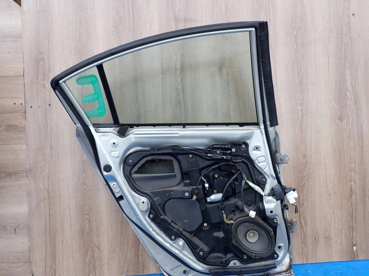 фото №11, Mazda3 mazda 3 bk sedan 03-07 двері ліві задні