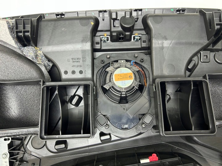 фото №9, Торпедо роздавальна чорна шкіра schwarz softskin bmw 6 f06 f12 f13 9229953