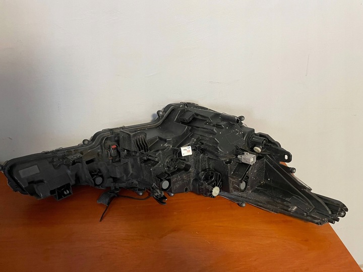 фото №12, Лампа передняя левая перед полный led toyota corolla e21 81150-02s60