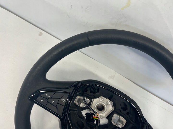 фото №5, Logan iii руль мультифункция 484002535r