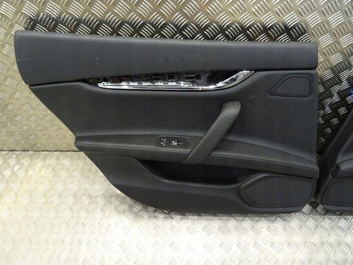 фото №12, Maserati quattroporte vi m156 сидіння сидіння диван тунель боковина