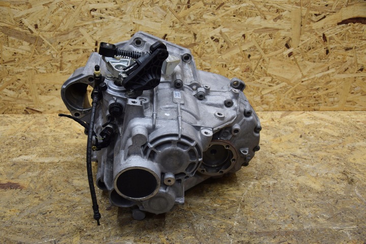 фото №7, Коробка передач коробки передач зчеплення vw tiguan ii 2.0 tdi 2wd код stv 24tyśkm 16-