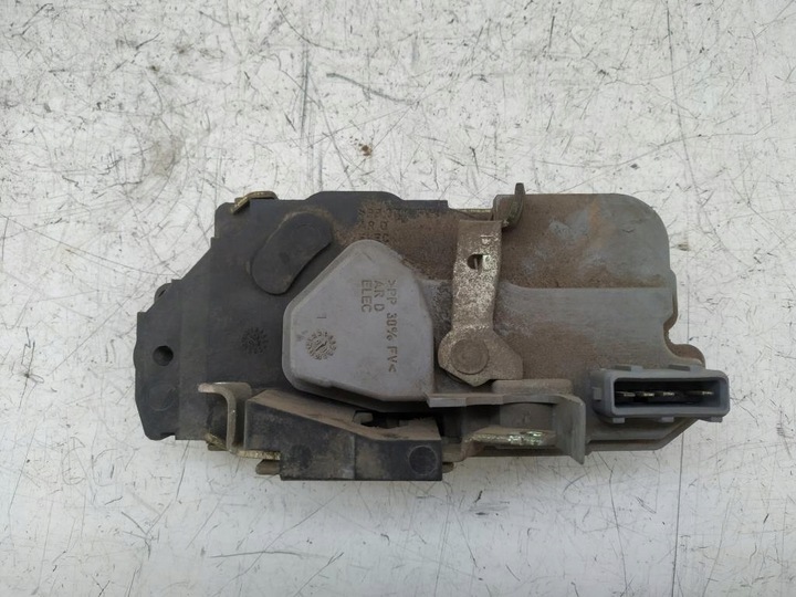 фото №4, Замок дверь правые зад peugeot 206 4 pin