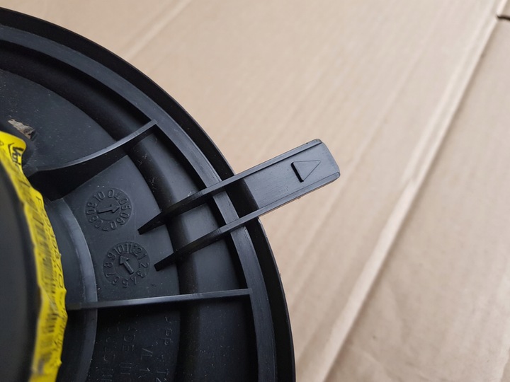 фото №8, Повітродувка повітропровід + резистор / seat leon ii vw golf v audi a3 8p / перевірена