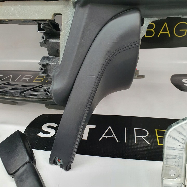 фото №8, Bmw 3 f30 f31 f34 панель консоль подушки подушка безопасности