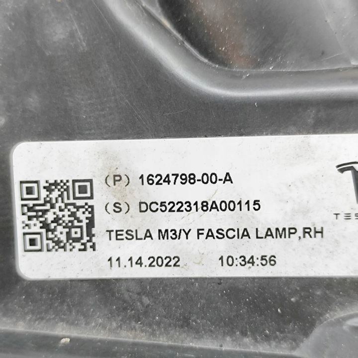 фото №7, Tesla модель 3 правое передние свет противотуманные 2023 1624798-00-a