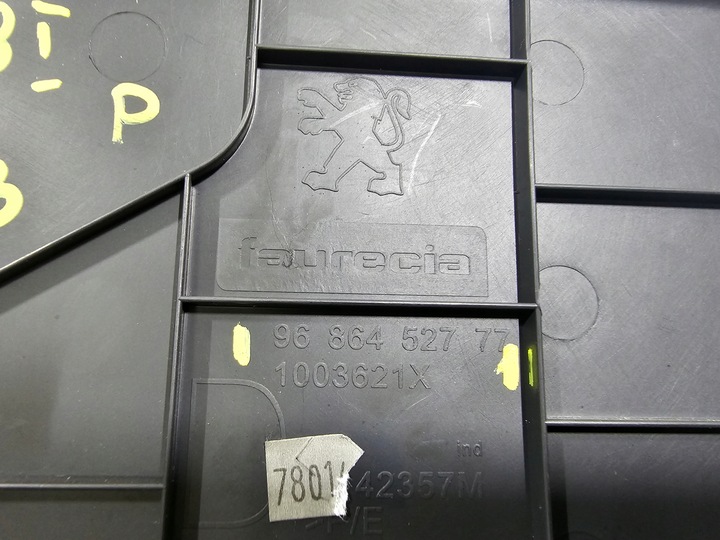 фото №7, Заглушка защита туннеля правая peugeot 508 i #2003