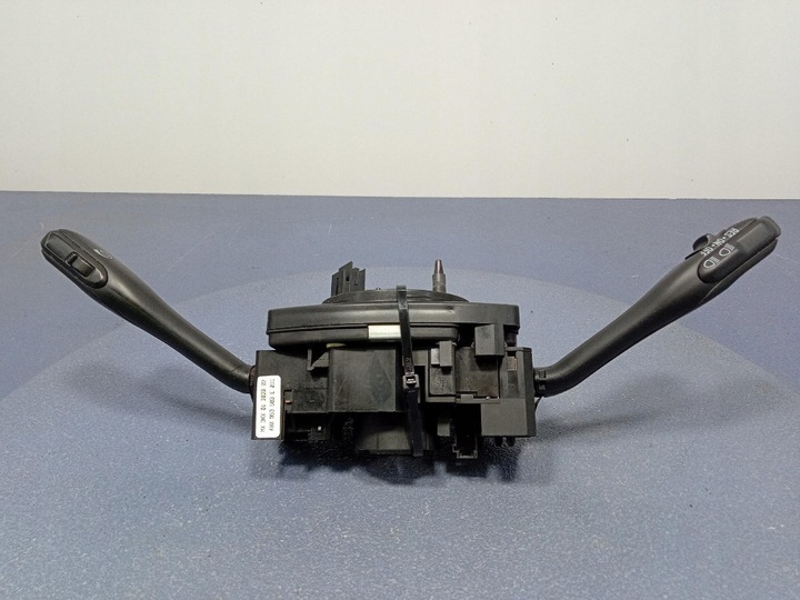 фото №5, Vw new beetle 98- лента подушка безопасности переключатель комбинированный подрулевые рычаги 1j0959654j