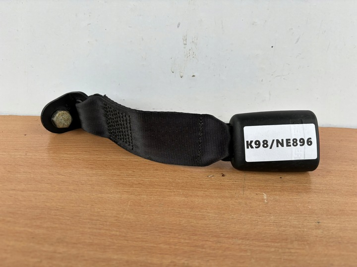 фото №1, Alfa romeo 166 застёжка скоба ремня зад средняя 56075a k98/ne896