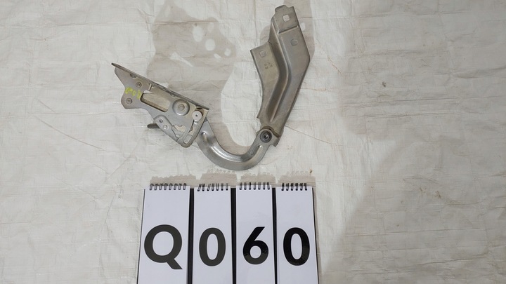 фото №3, Mercedes c-klasa w206 петля капота праві перед