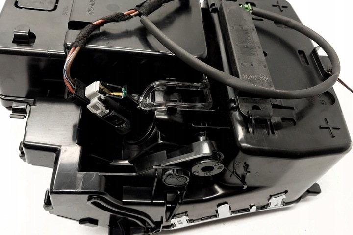 фото №8, Попільничка mercedes-benz e t-model s213 a2136806500 3.0l дизель 190kw