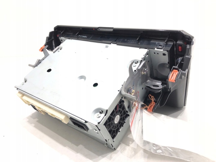 фото №5, Радио toyota corolla e21 86140-02d40 тюнер