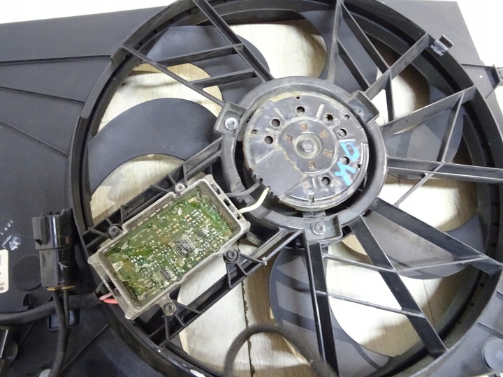 фото №10, Volvo v70 s60 2,4 вентилятор радиатор 0130303895