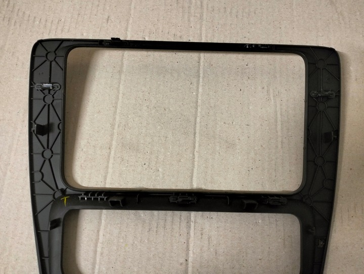 фото №6, Vw jetta vi 5c6 рамка радио панель кондиционера 5c6858071a