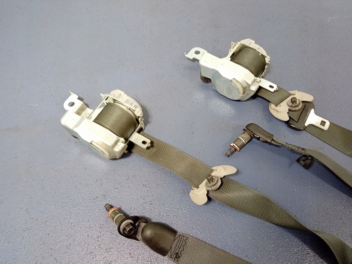 фото №14, Kia carens iii панель консоль подушки комплект eu