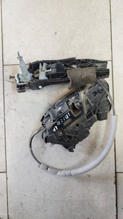 фото №1, Замок двері лівий переднє перед 5n1837015c seat vw skoda