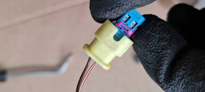 фото №8, S5 8w рестайлинг a5 датчик ударный штекер разъём 4m0959651 a4 b8 8w s4 q5