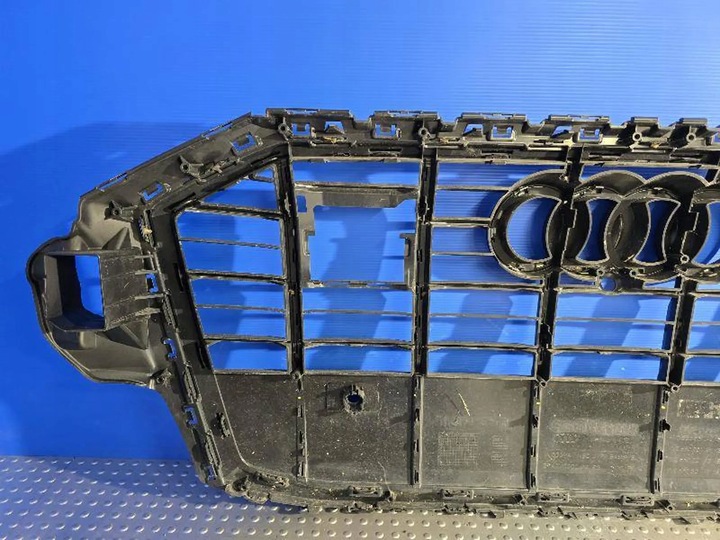 фото №8, Audi q7 рестайлінг 20- 4m0853651aj решітка решітка радіатора решітка радіатора камера pdc чорна