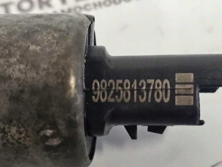 фото №6, Peugeot 208 2008 c3 1.2 vti hm01 13r датчик faz розподільний вал 9825813780