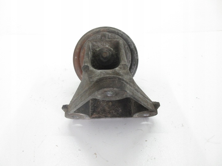 фото №13, Vectra b omega b 2.0 dti x20dth лапи двигуна