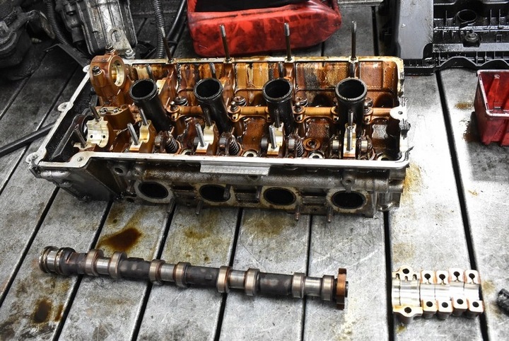 фото №11, Головка двигуна права 7506404 n62b36a bmw e65 3.6 v8 272 km 01-05