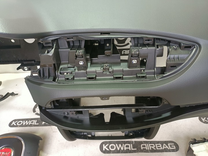 фото №5, Fiat tipo tablet передний рестайлинг панель консоль подушка безопасности подушки ремни org новая