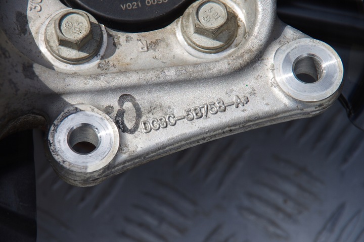 фото №8, Zwrornica ступиця лівий зад ford mondeo v mk5 рестайлінг рестайлінг dg9c-5b759-a