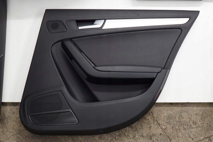 фото №14, Audi a4 b8 sedan рестайлінг сидіння диван обшивки