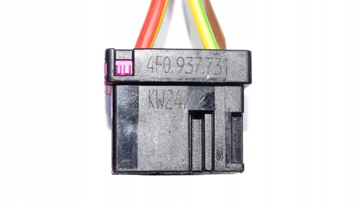 фото №4, Vw audi skoda seat штекер роз'єм двері 4f0973731