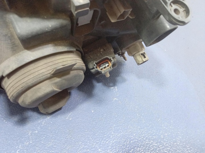 фото №6, Nissan micra k11 рестайлінг 99-03 фара праве 260101f511