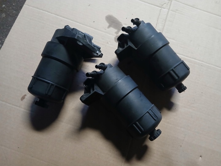 фото №11, Volvo xc90 i v70 ii s60 i 2.4 d5 8616848 корпус основание фильтра топлива bak