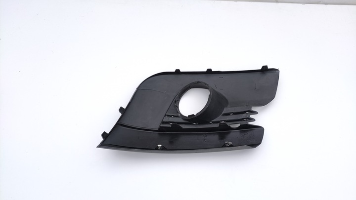 фото №7, Peugeot 3008 i передній рестайлінг решітка бампера рамка галоген права kr41