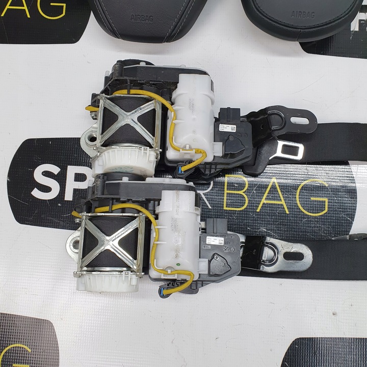 фото №12, G30 g31 панель консоль подушки ремни подушка безопасности