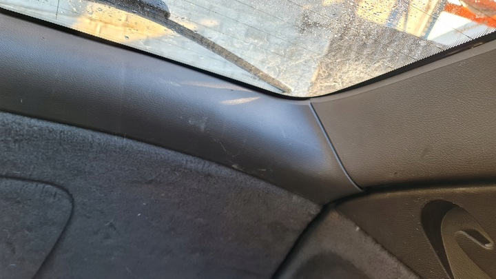 фото №6, Оббивка кришки багажника porsche cayenne 7p захист колонки