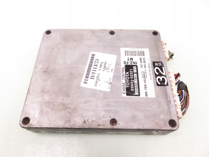 фото №5, Блок управления  toyota yaris verso 1.3 8966152321
