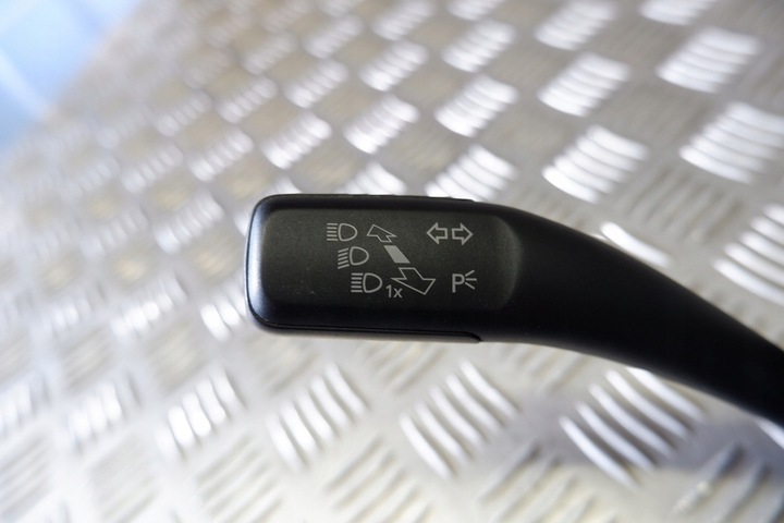 фото №11, Підкермові важелі vw touareg 7p5 7p6953502 3.0l дизель 180kw 2012