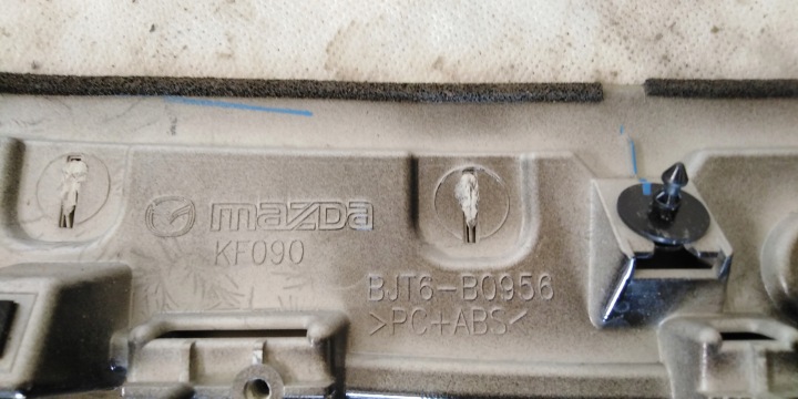 фото №9, Mazda 3 bm hb спойлер спойлер кришки eur 15r чорна