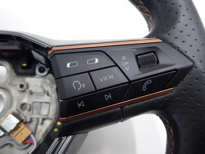 фото №3, Кермо мультифункція шкіра cupra formentor 22r