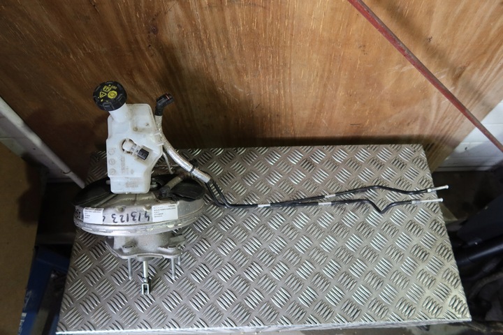 фото №1, Усилитель насос тормозная clio v 472109003r