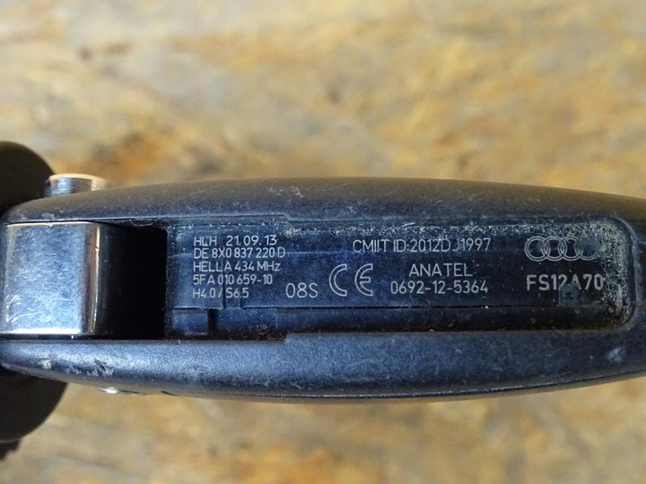 фото №10, Audi q3 8u автомат dsg рестайлинг замок зажигания ключ kpl 8x0837220d 5k0905865