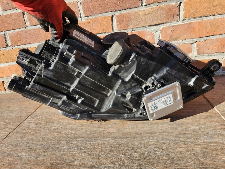 фото №11, Vw caddy iv лампа ліва передня ксенон 2k1941031a комплектна eu