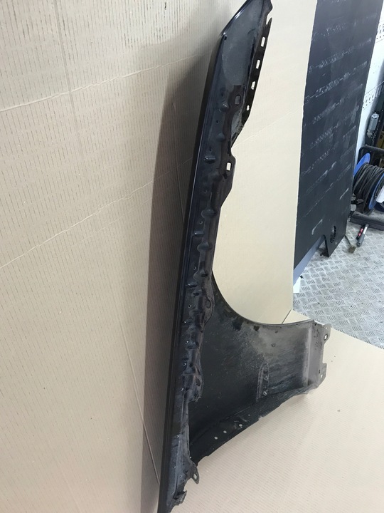 фото №12, Крило перед лівий mercedes e w211 kol c197