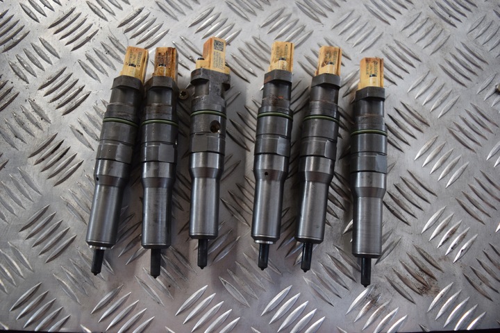 фото №1, Форсунки инжектор daf xf cf106 евро 6 440km