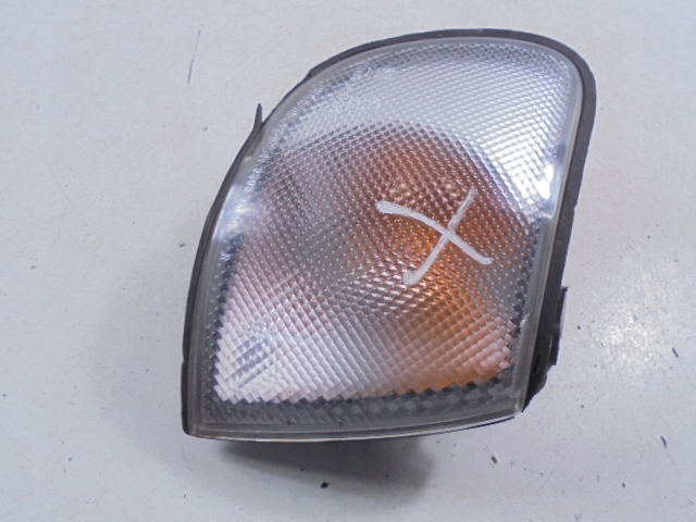 фото №13, Nissan sunny n14 поворотник левый правое 3d hb 3305